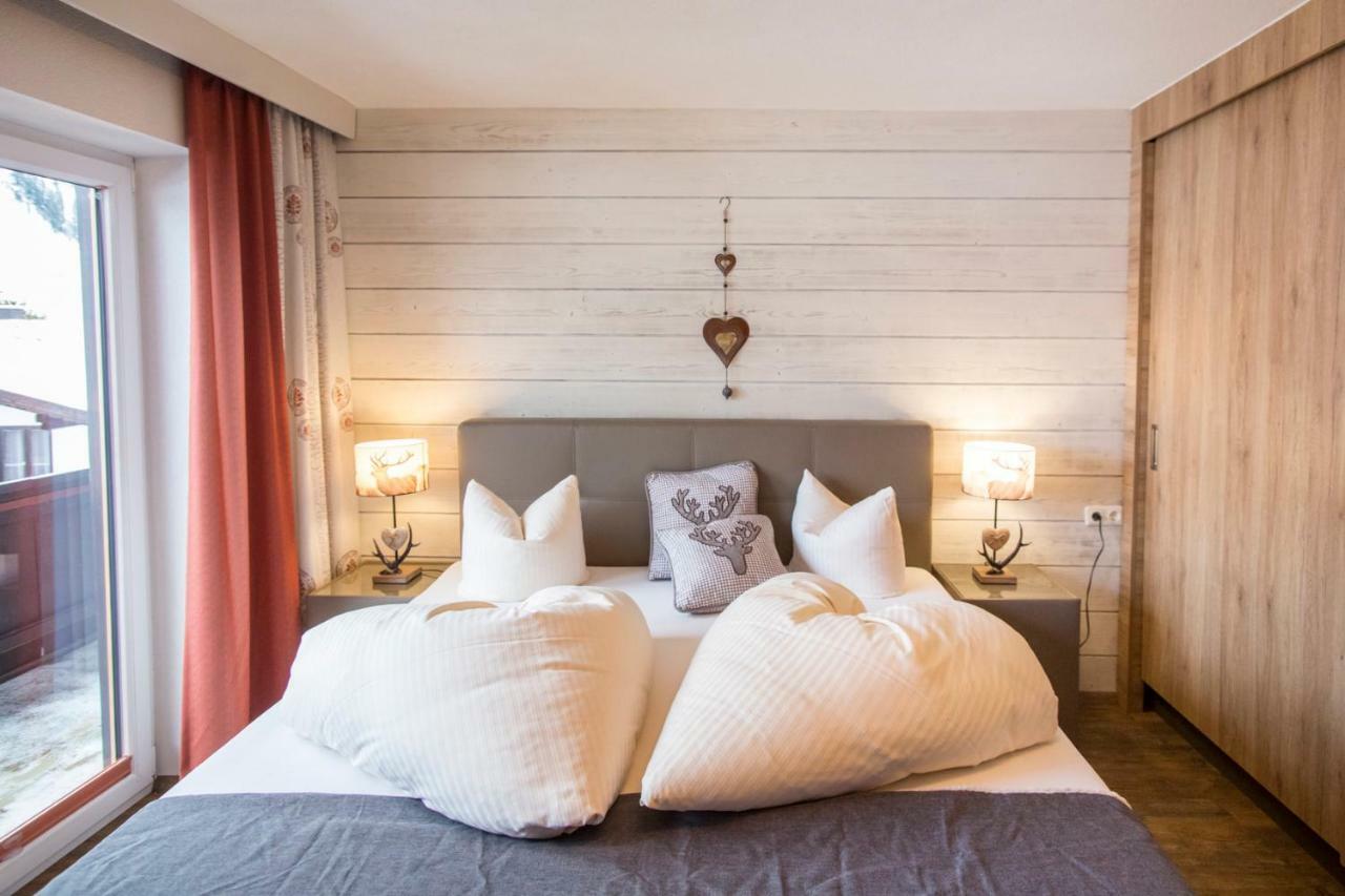 Alpen Apartments Austria Berwang Luaran gambar